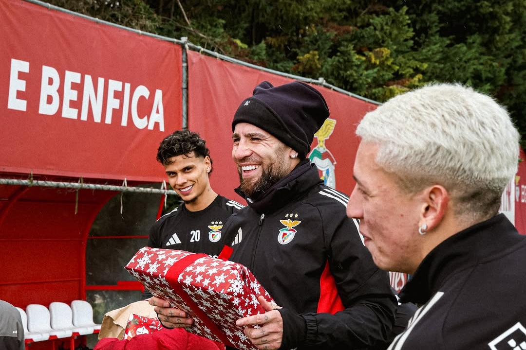 Pavlidis' Penalty Seals Benfica's Narrow Win Over Famalicao