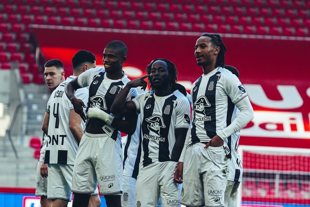 Charleroi's Early Dominance Seals 2-0 Win at Antwerp
