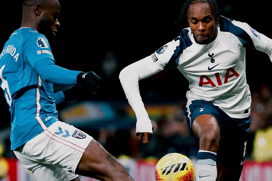 Late Brobbey Strike Earns Sunderland a Point at Tottenham