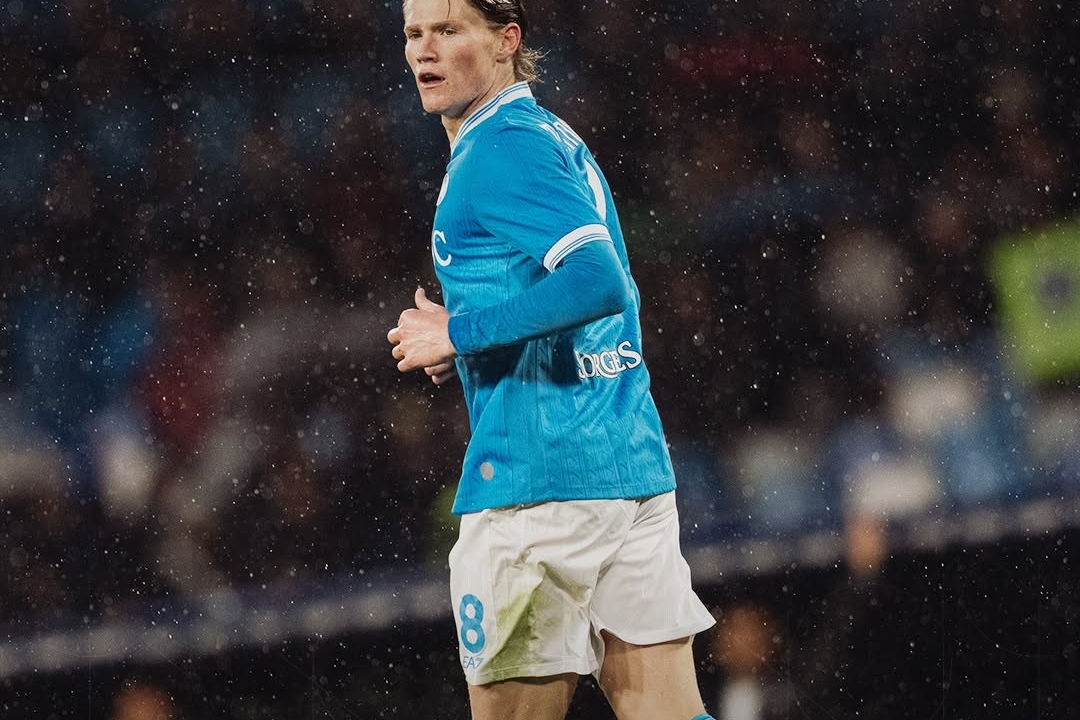 Napoli's Late Surge Salvages Draw Against Verona in Serie A Thriller