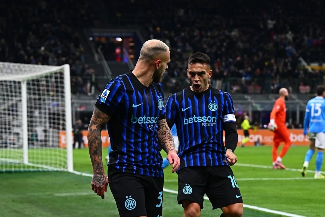 Inter and Napoli Share Points in a Dramatic 2-2 Draw at San Siro