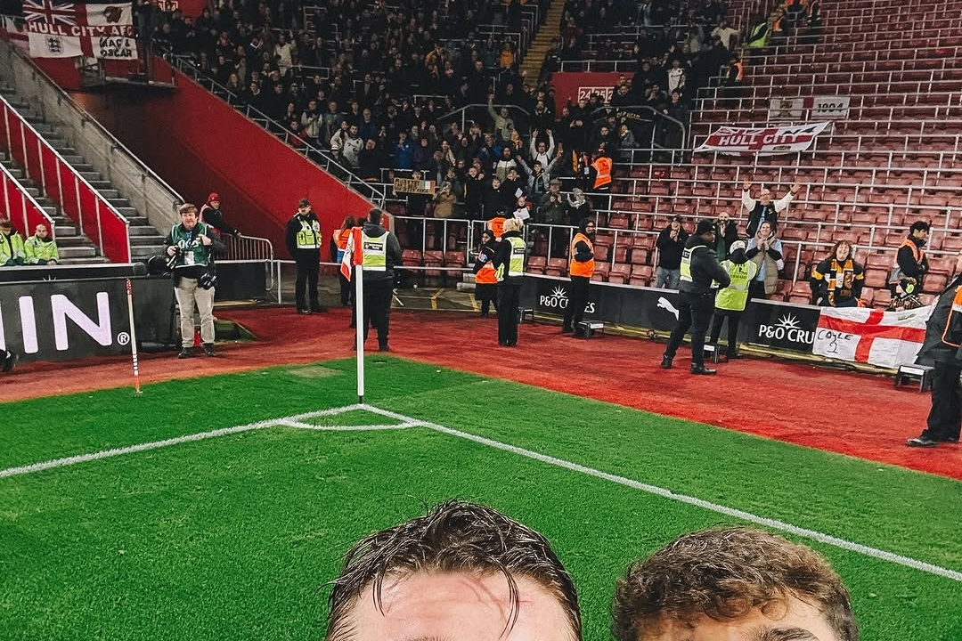 Hull City Stun Southampton with Early Goals in Championship Clash