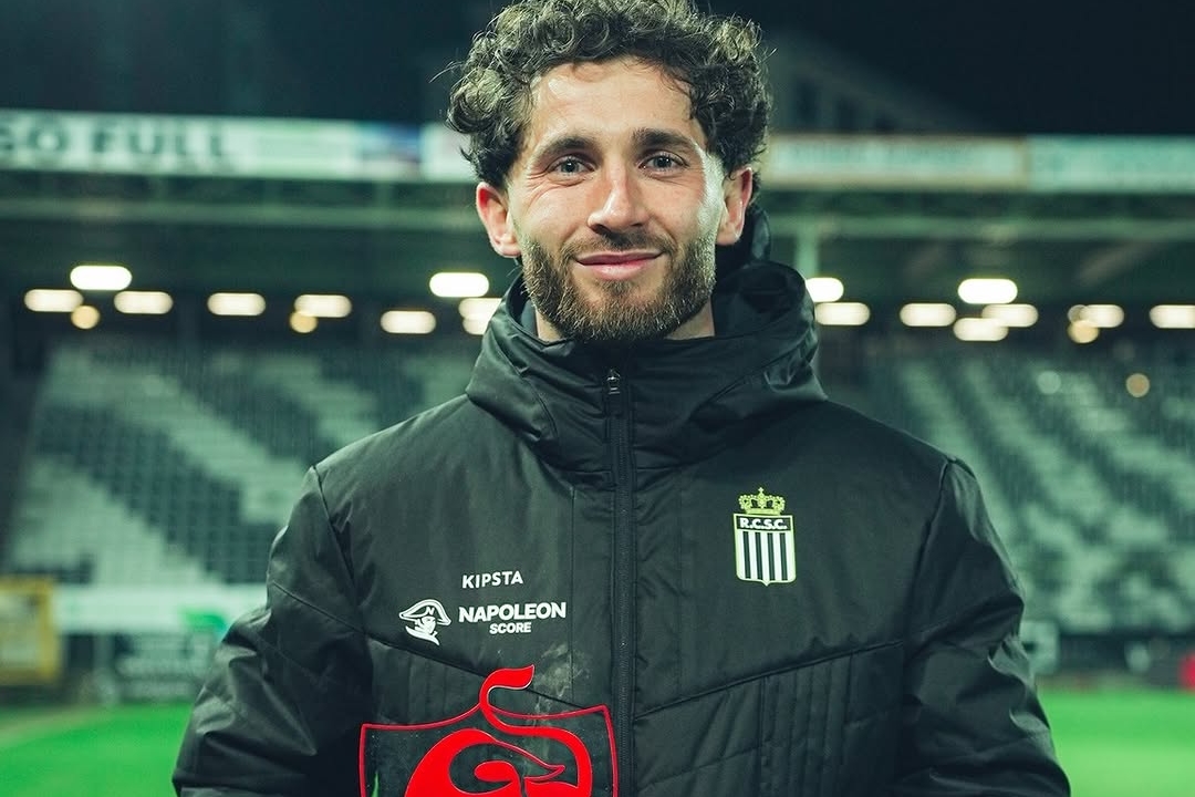 Charleroi's Early Blitz Stuns Standard Liege 2-0