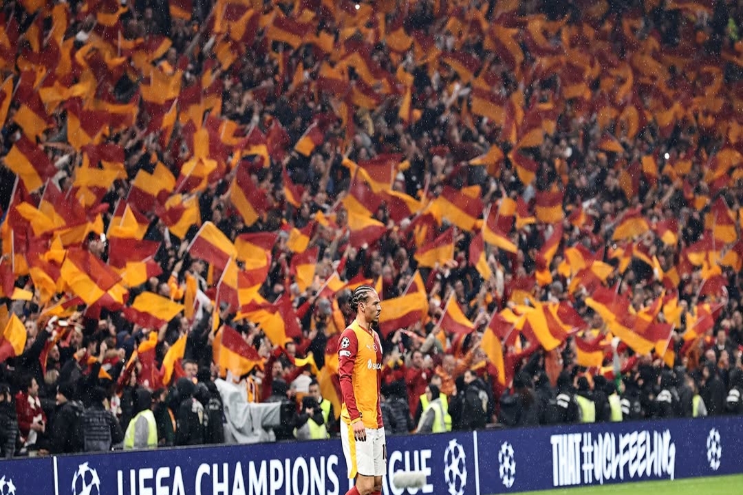 Galatasaray Overwhelm Juventus 5-2 in Istanbul Thriller