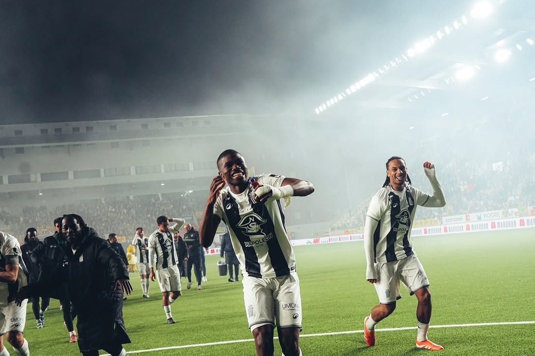 Charleroi Capitals on St. Truiden's Red Card Misfortune, Wins 2-0