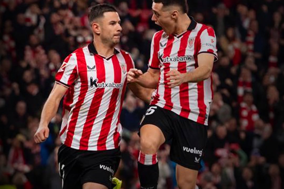 Guruzeta's Double Seals Athletic's Edge Over Elche in La Liga