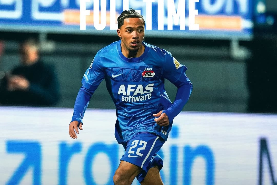 AZ Alkmaar's Late Surge Topples Excelsior 2-1 in Rotterdam