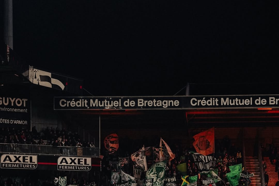 Davitashvili's Double Steers Saint Etienne Past Guingamp 2-1