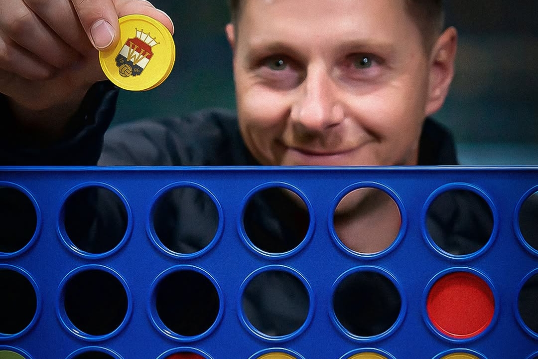 ADO Den Haag Edges Willem II with Early Own Goal in Tilburg