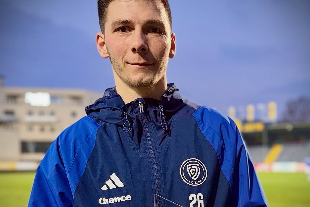 Zlin Stuns Plzen with Cupak's Double in Commanding 3-0 Victory