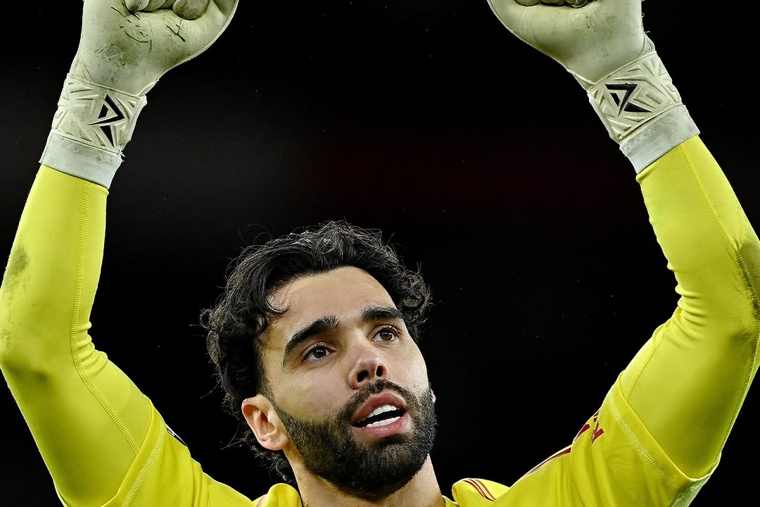 Arsenal Overcome Chelsea 2-1 in Fiery London Derby