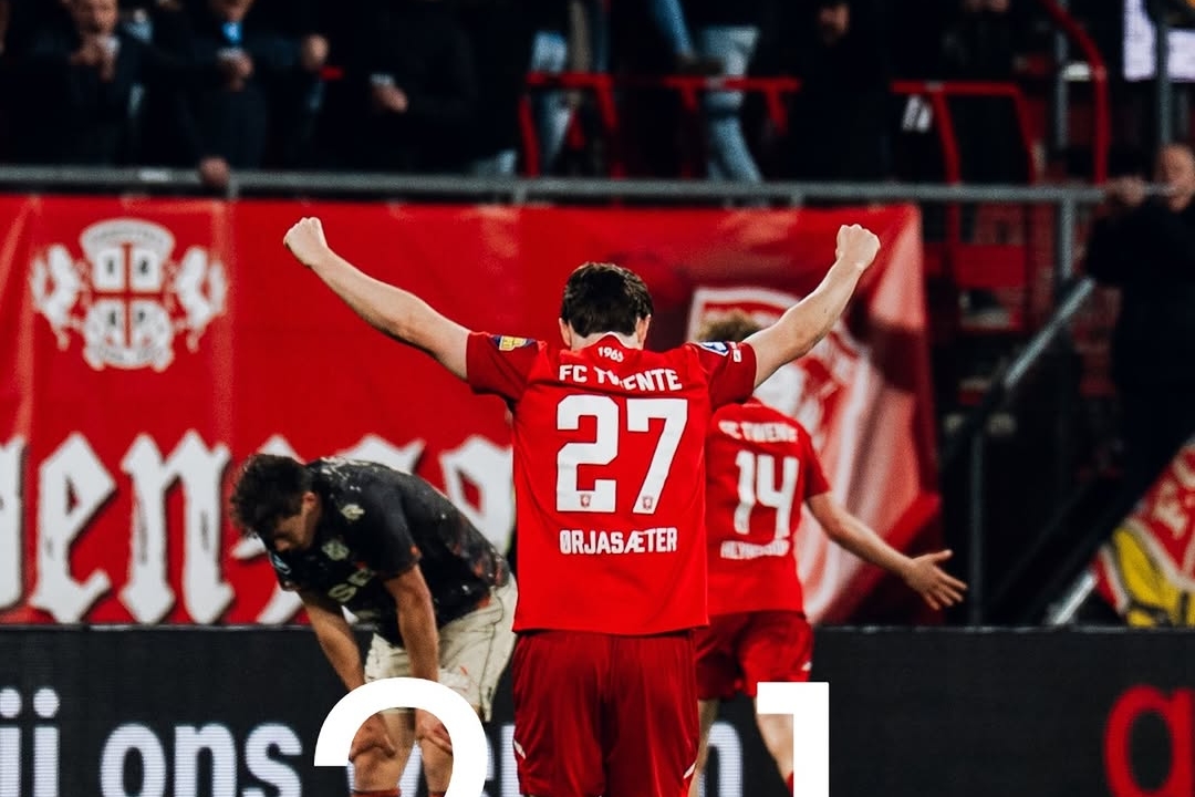 Twente Holds Off Volendam with Early Goals, Nijstad Shines