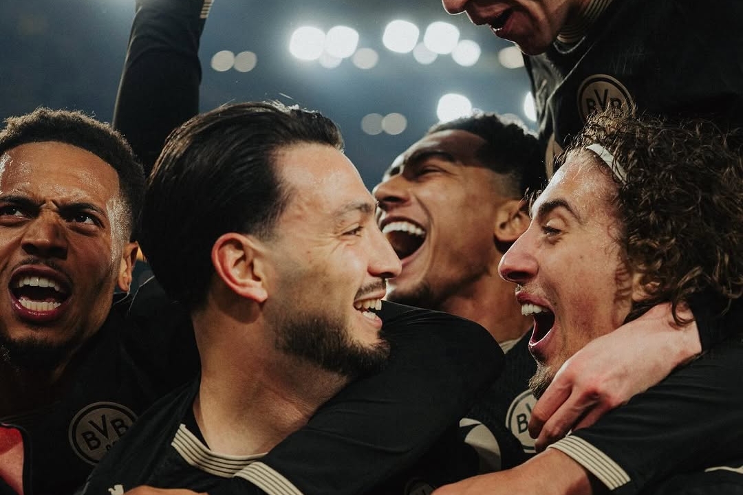 Dortmund's Dramatic Comeback Sinks Hamburger SV 3-2