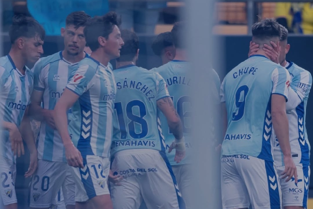 Chupe's Brace Powers Malaga to Commanding 3-0 Win Over Cadiz