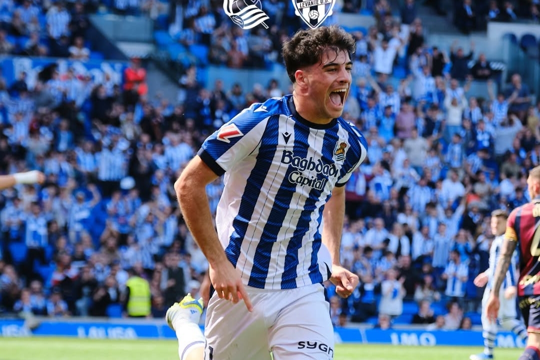 Real Sociedad's Control Seals 2-0 Over Levante in La Liga