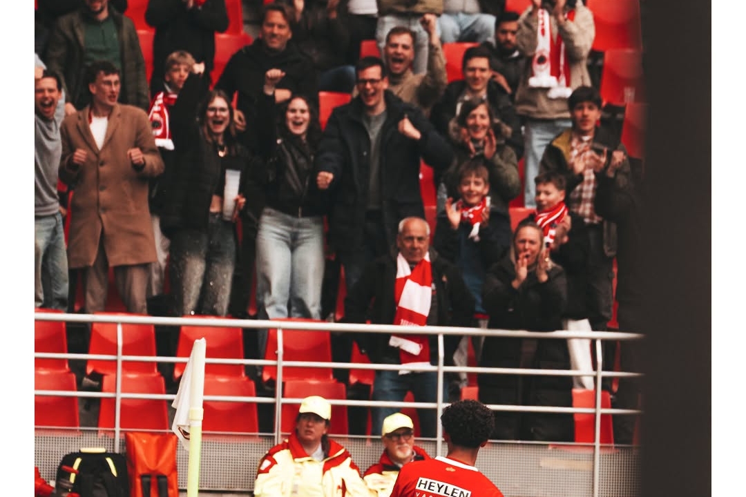 Antwerp Prevails 2-0 Against Nine-Man Leuven Amidst VAR Drama