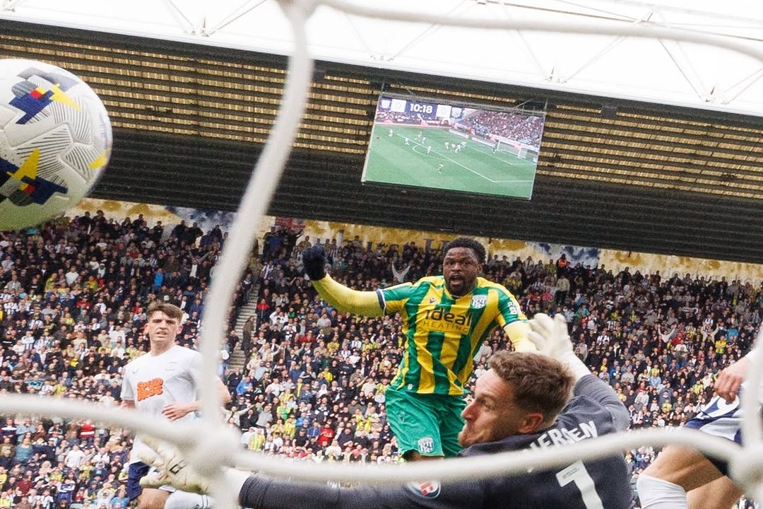 Maja and Dike Propel West Brom Past Preston 2-0 at Deepdale