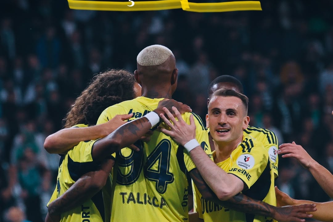 Fred Shines as Fenerbahçe Overpowers Konyaspor 3-0