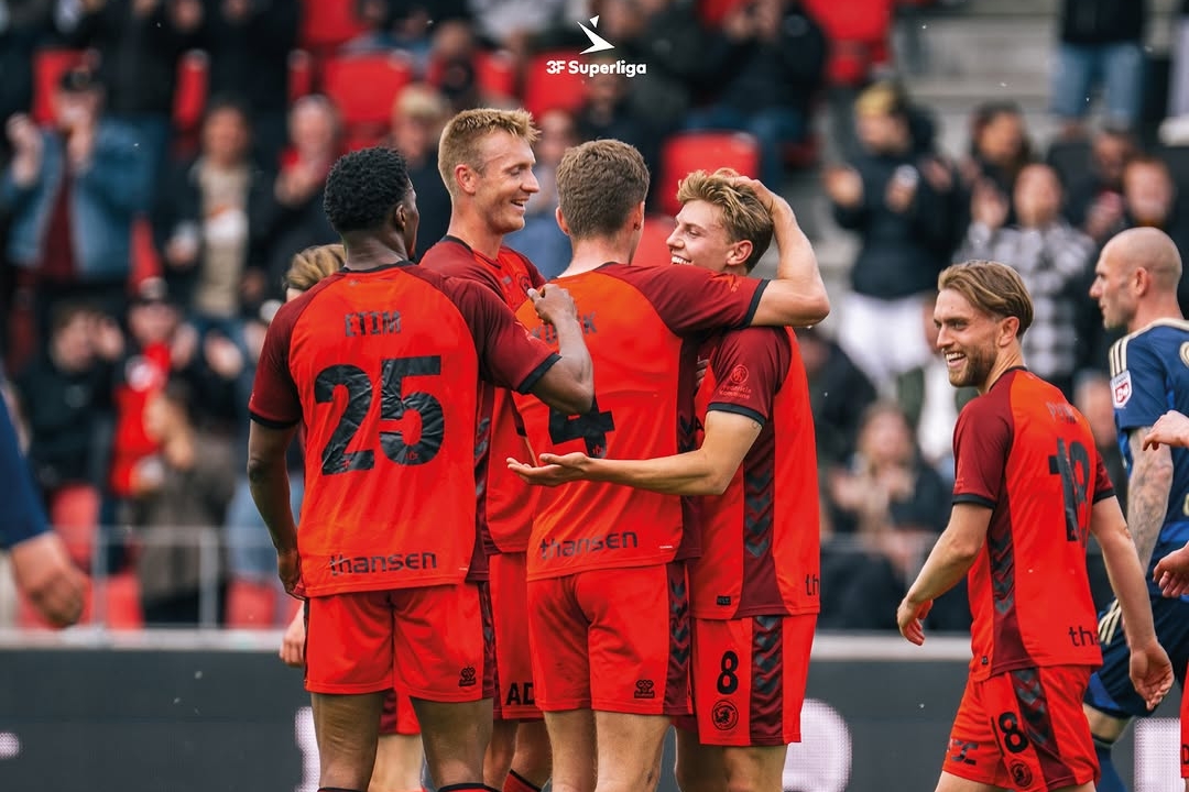 Fredericia Dominates Silkeborg 4-1 with First-Half Blitz