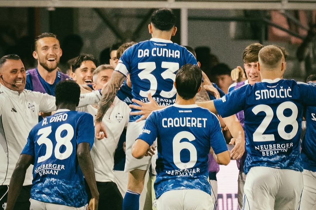 Como Overcomes Chaos to Dominate Cremonese 4-1