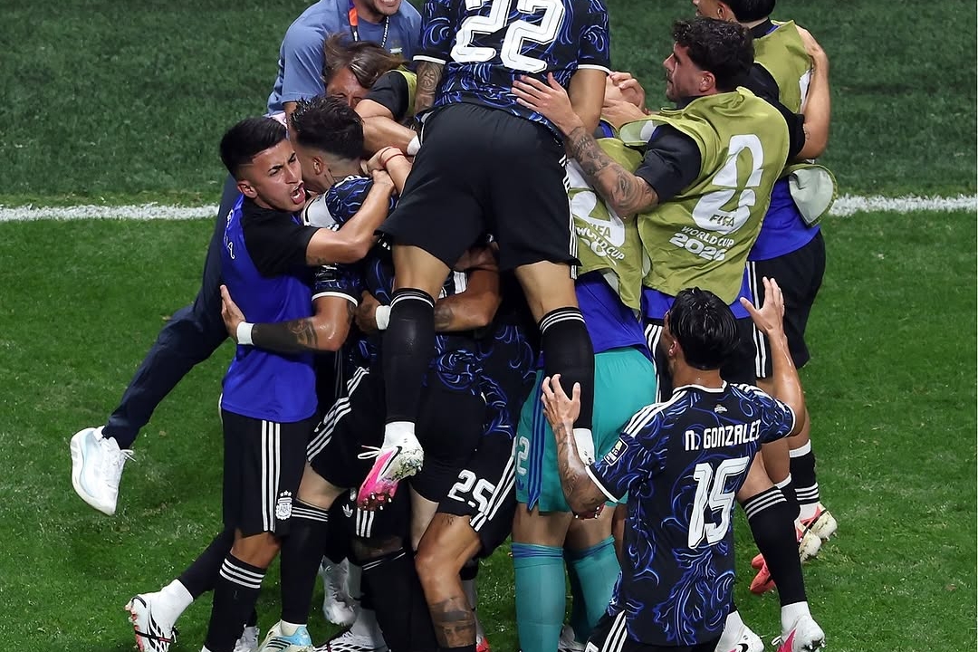 Messi's Magic Leads Argentina Past England 2-1 in World Cup Semi