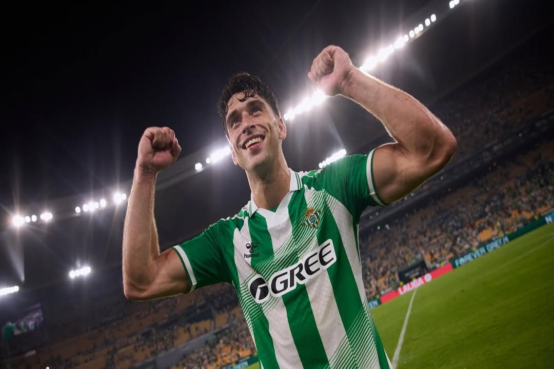 Troy Parrott's Late Strike Stuns Real Madrid in Seville