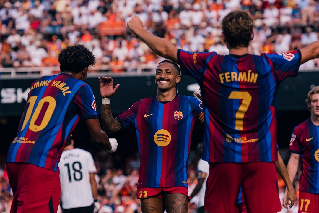 Barcelona's Five-Star Performance Overwhelms Valencia at Mestalla
