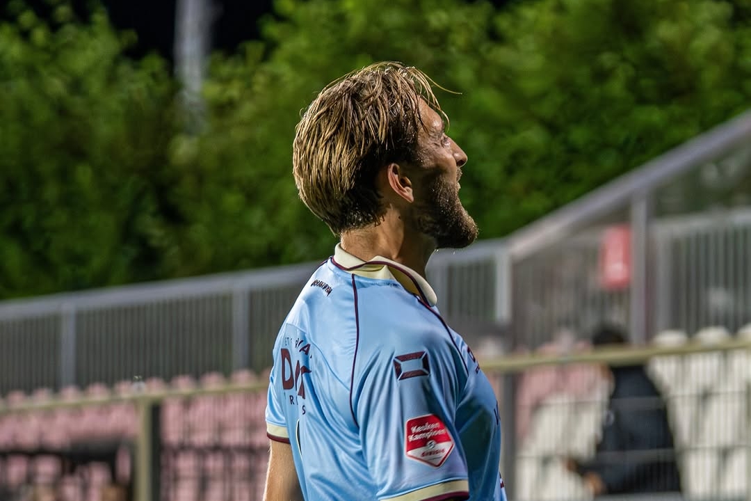 Emmen Edge Out Jong Ajax 6-4 in Eredivisie Thriller