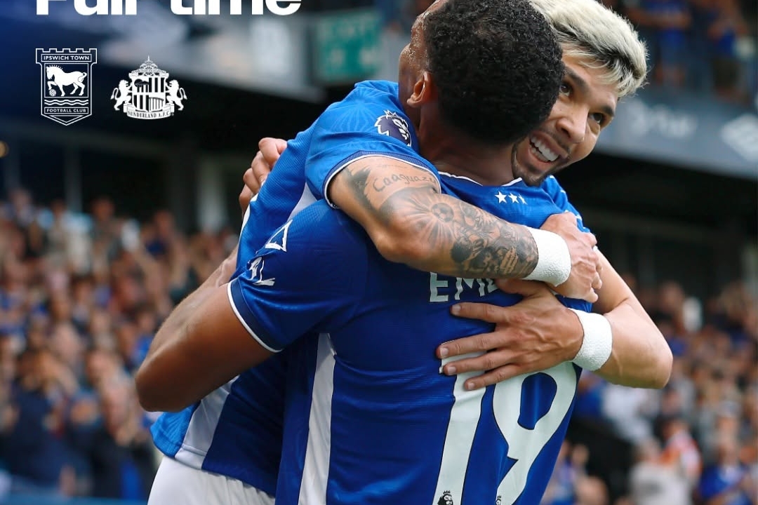 Ipswich Edge Past Sunderland Thanks to Clarke's Late Heroics