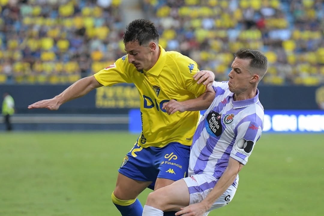 Cadiz and Valladolid Share Points Amid VAR Drama