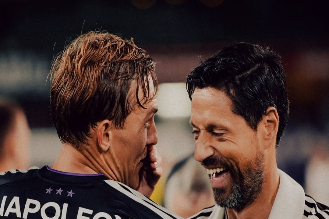 Winkler Shines as Anderlecht Overpower Zulte Waregem 3-0