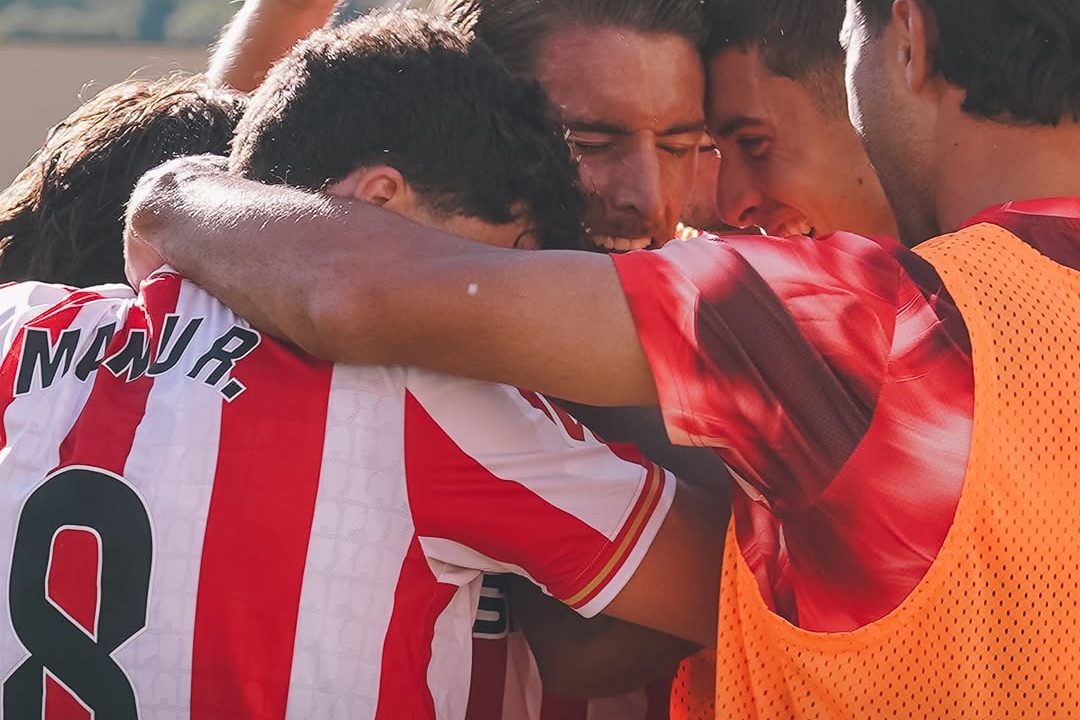 Sporting Gijón Outclass Andorra 3-1 as Duñabeitia Shines