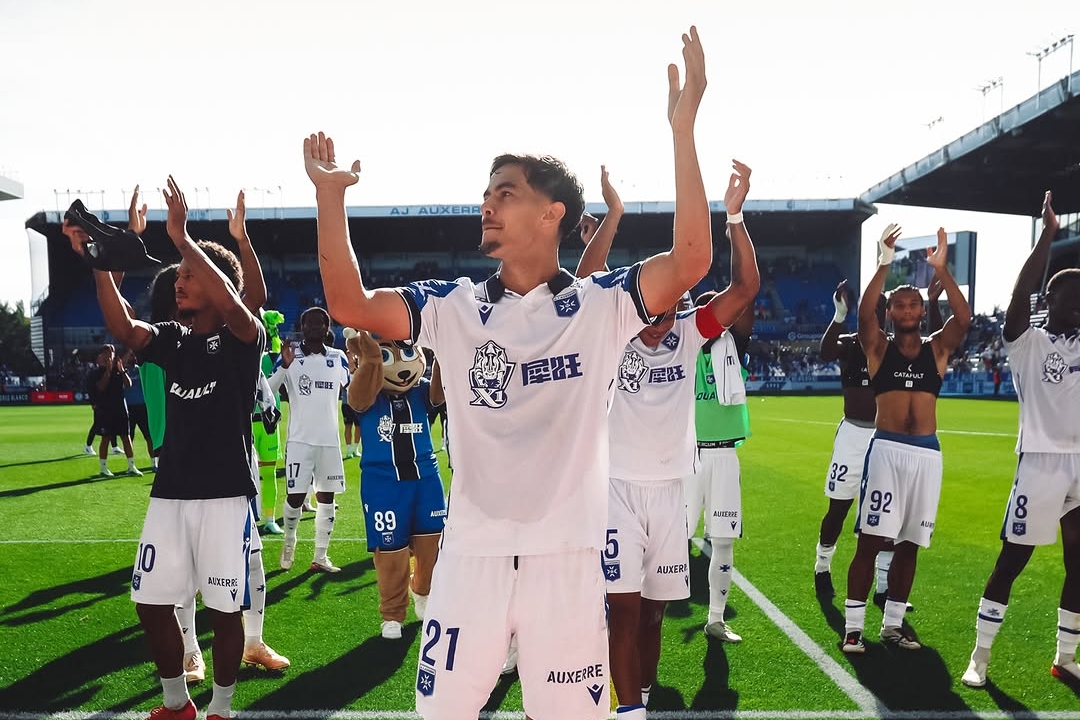 Auxerre's Late Rally Overcomes Brest in Tight 2-1 Victory
