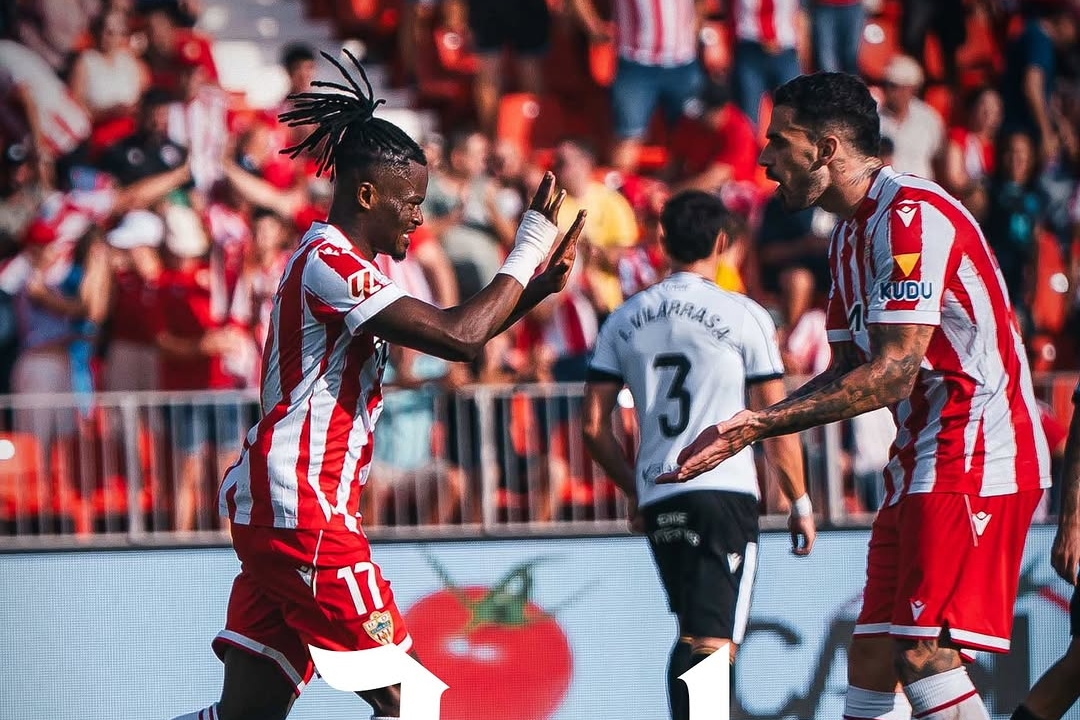 Almería's Late Surge Overcomes Burgos 2-1 in Segunda División