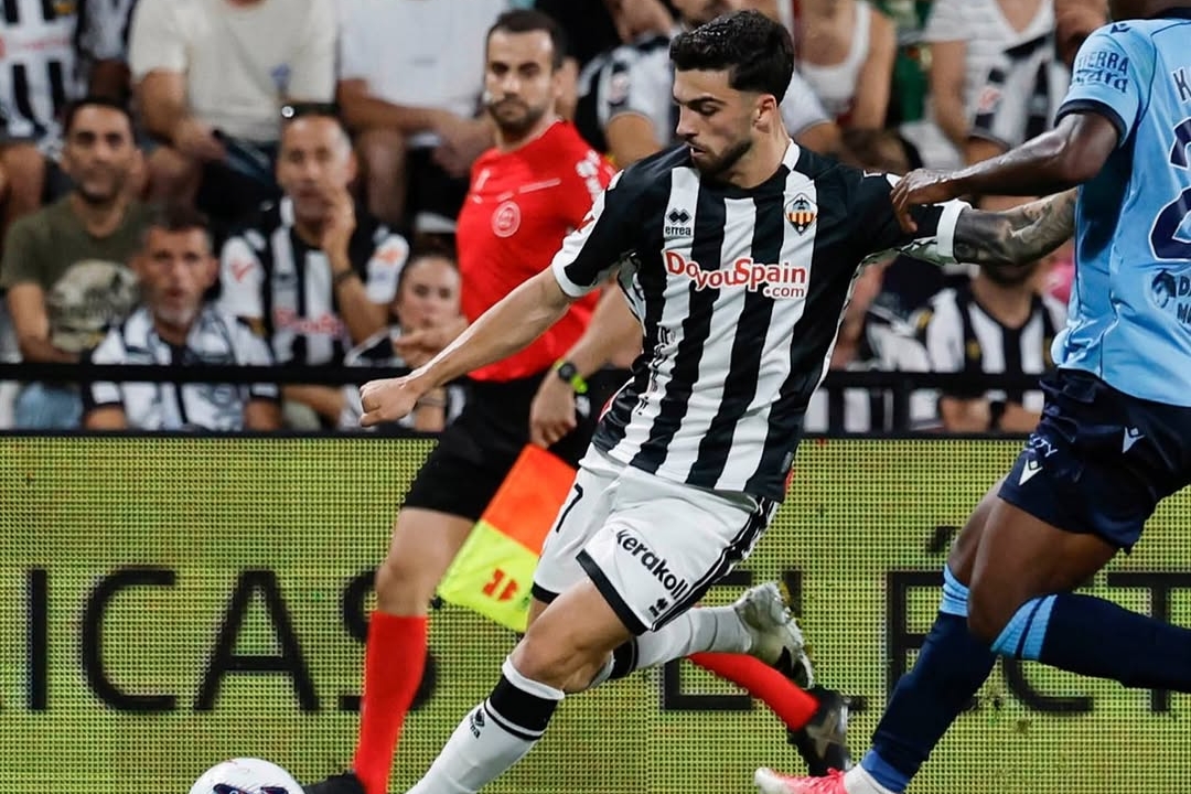 Late Equalizer Earns AD Ceuta FC a Point Against Castellón