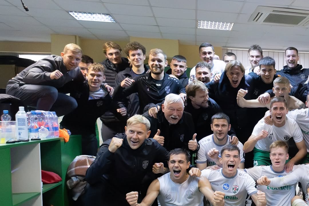 Obolon'-Brovar Prevails 2-0 Over Veres Rivne Despite Red Card Drama
