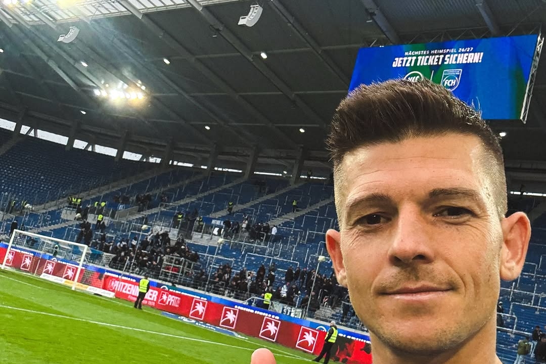 Karlsruher SC's Four-Goal Flourish Overwhelms Darmstadt