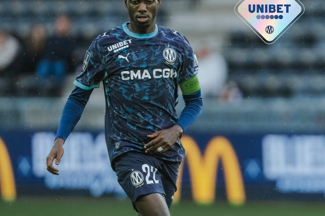 Marseille Overpowers Angers 5-2 in High-Scoring Display
